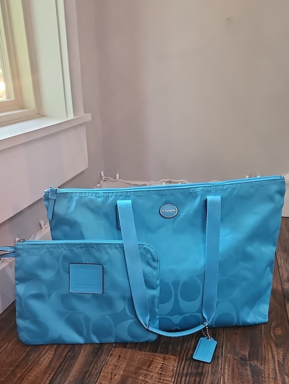 Coach AquaTravel Bag/ Weekender Signature Nylon Tote w/ Detachable Cosmetic Bag